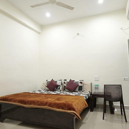 Hotel Jaanvi Orchha Buitenkant foto